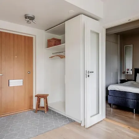 Modern 2 Bedroom In Centre Appartement